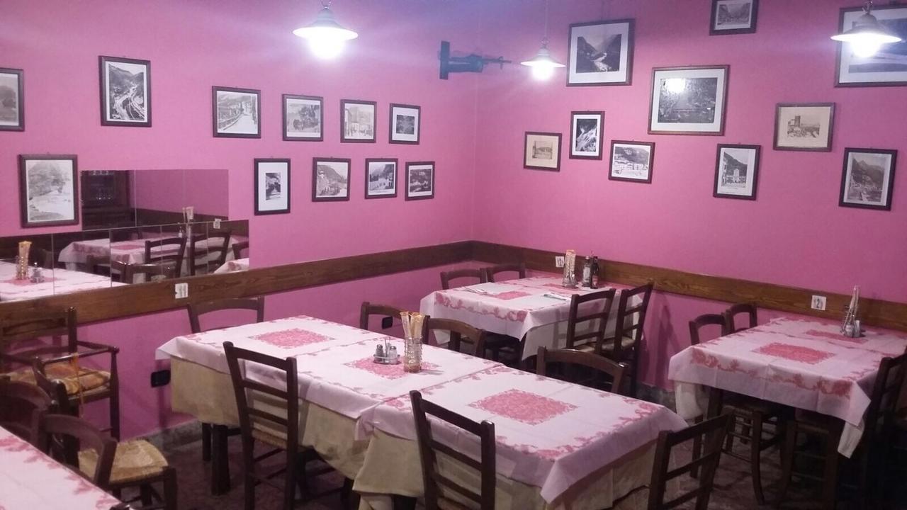 Ristorante Pizzeria Al Mondo Valstagna Extérieur photo